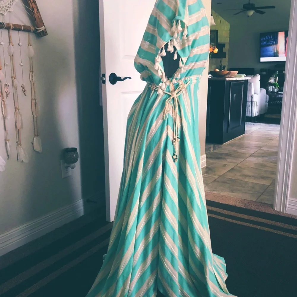 Spell&the gypsy RARE riviera gown, never worn!! - Picture 5 of 6